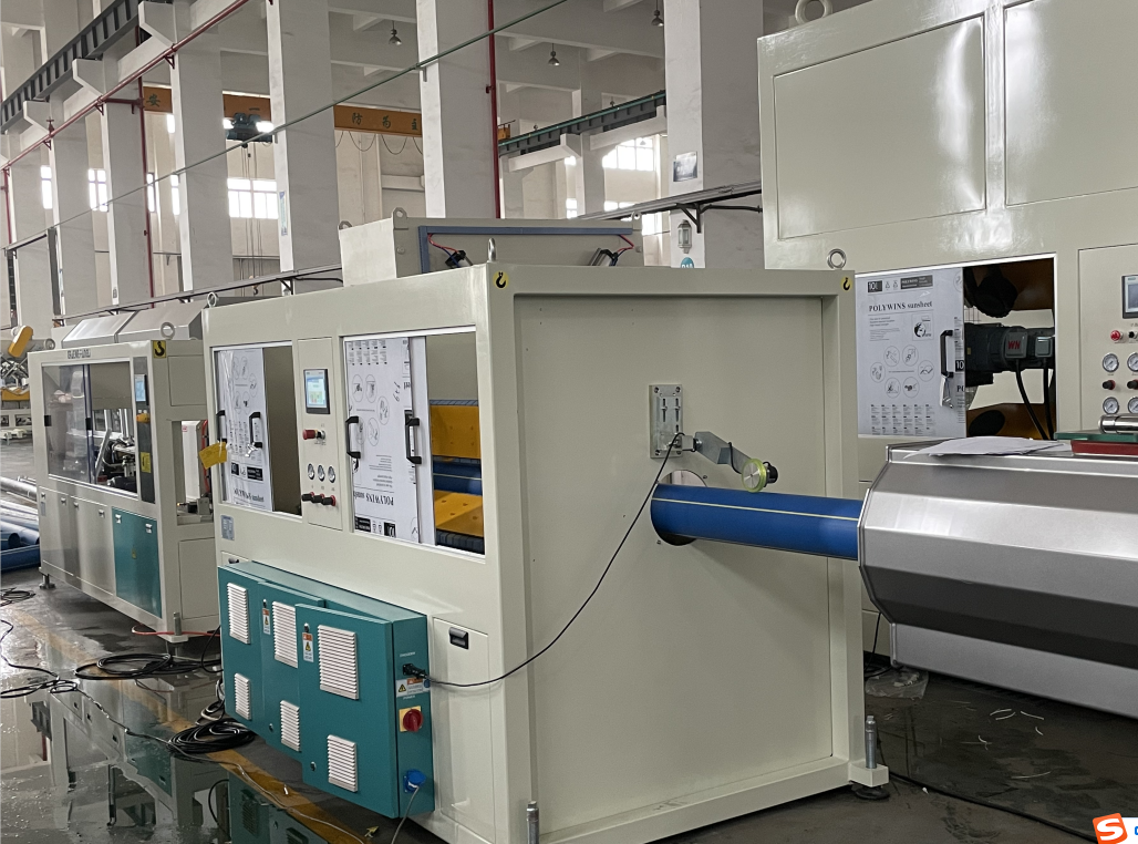 PE Pipe Extrusion Line အတွက် တစီးကို ပိတ်ပြီး ဖြတ်စက်