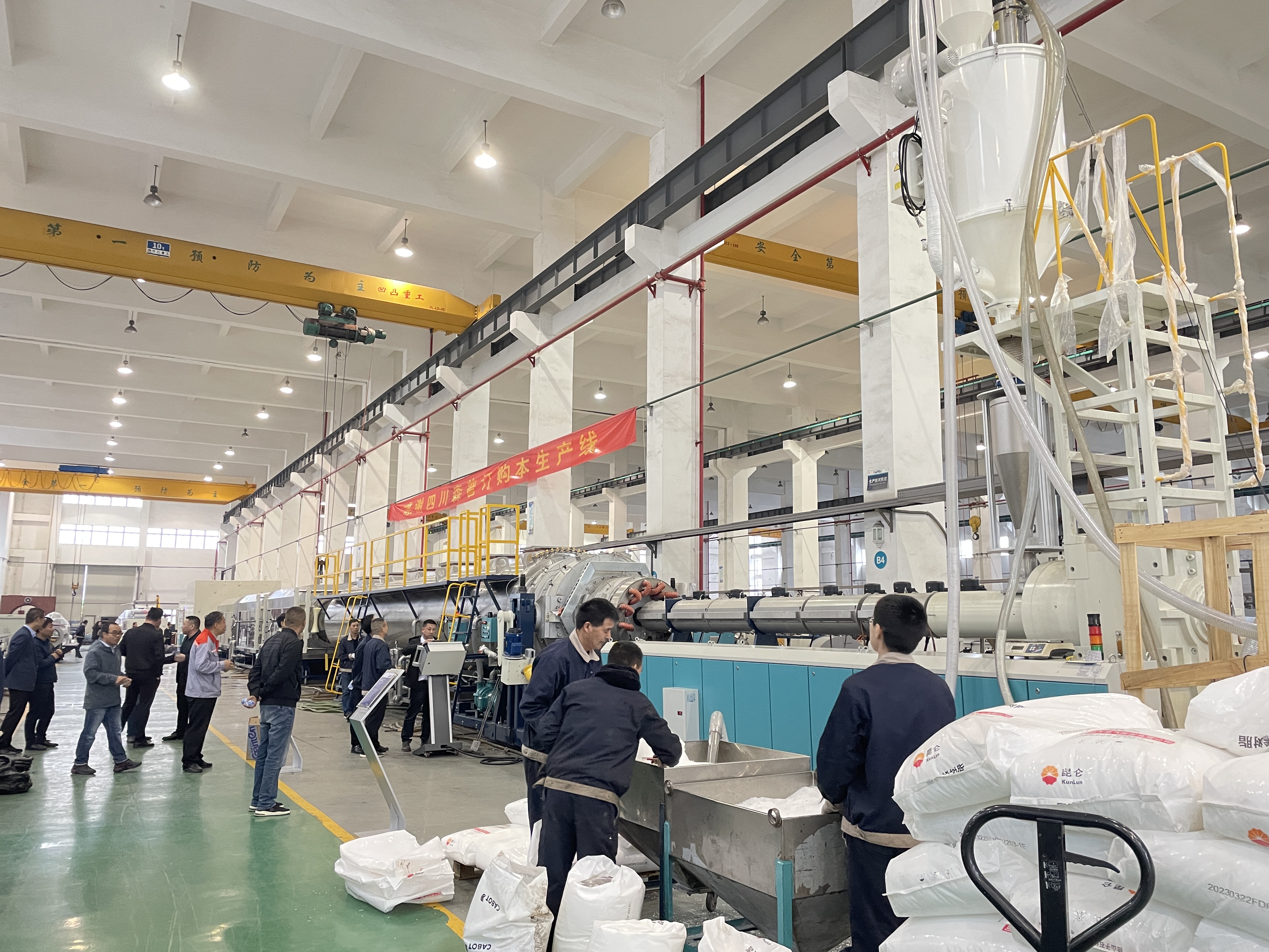 extruder ၏အဓိကနည်းပညာပိုင်းဆိုင်ရာအချက်များကဘာတွေလဲ။