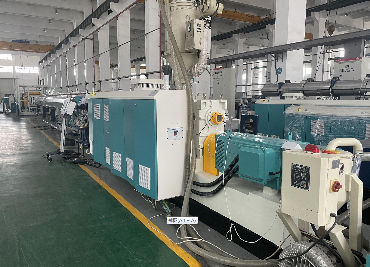 ပလပ်စတစ်ထုတ်ယူခြင်း၏အဓိကစက်၏မတည်ငြိမ်သောလက်ရှိကိုဖြေရှင်းရန်အစီအမံများ