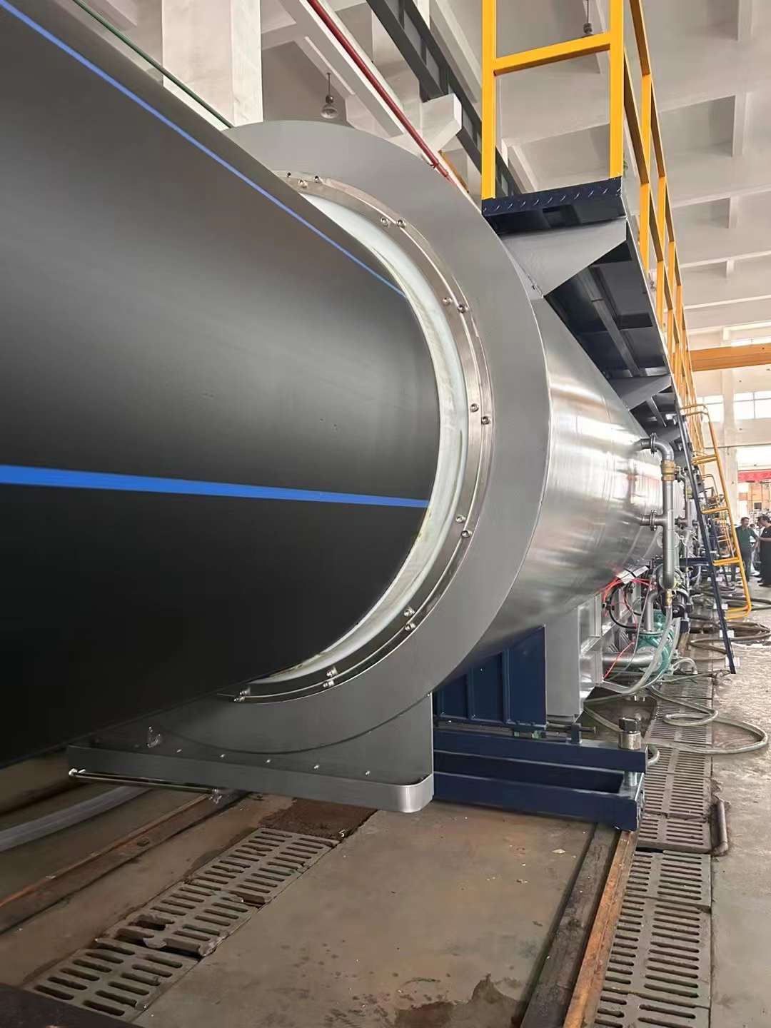 PVC ပိုက်များနှင့် PE ပိုက်များ၏ထုတ်လုပ်မှုအတွင်းမျက်နှာပြင် pitting ၏အကြောင်းရင်းများကိုခွဲခြမ်းစိတ်ဖြာခြင်း