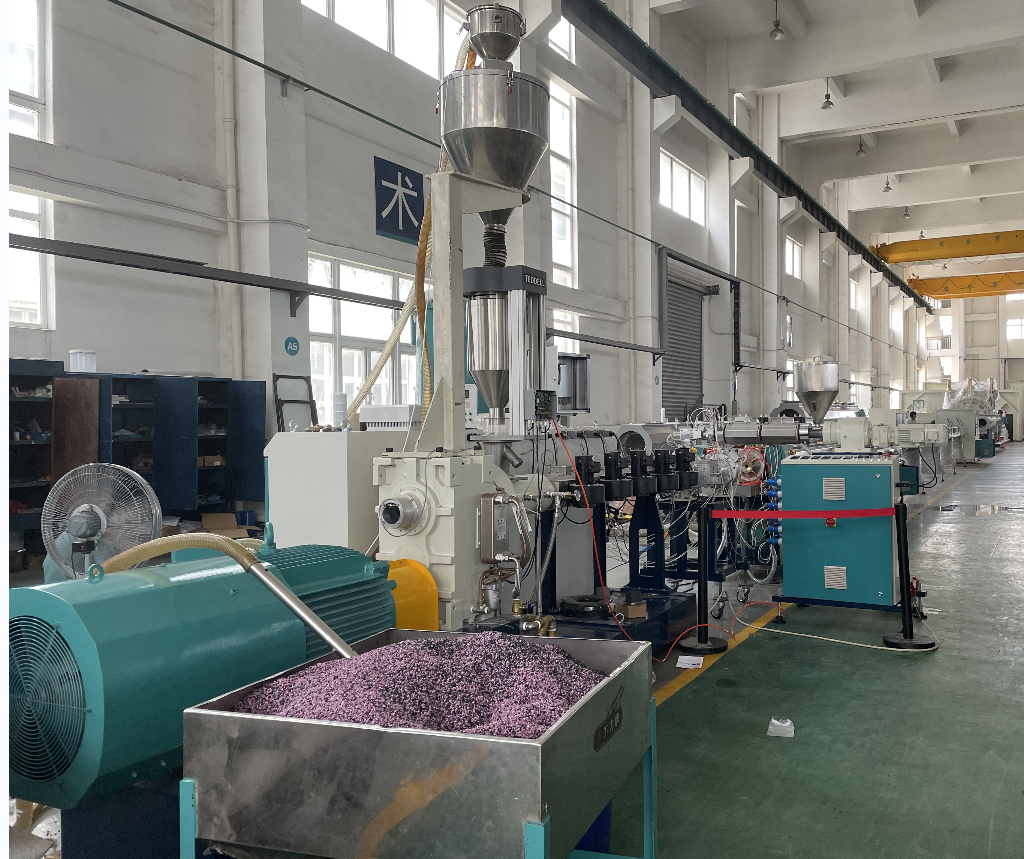 PPR ပိုက် extrusion ထုတ်လုပ်မှုလိုင်း၏ဝိသေသလက္ခဏာများ